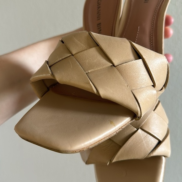 Gianni Bini Women's Alonia Square Toe Woven Tan
Leather Heeled Sandals - Picture 7 of 8